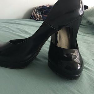 Black heels